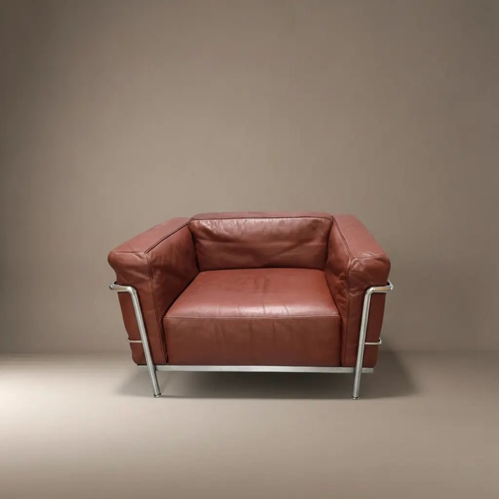Vintage 1989 Le Corbusier LC3 Grand Modele Armchair | Professionally Restored Leather - Opulent Seating